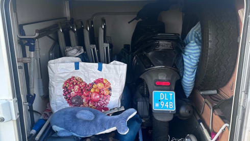 6p Hymer integrated uit 2001
