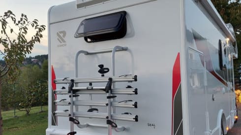 NEW-LUXURY-Rimor Seal 5 Gold – 4-6 berth-Fully equipped- 6 SEATBELTS-Fiat Ducato 140 HP