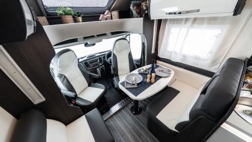 Zefiro – Luxury Motorhome Adventures start here
