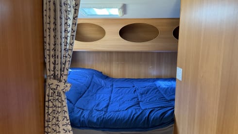 6p Chausson Flash 07 (air conditioning, TV, Apple CarPlay)