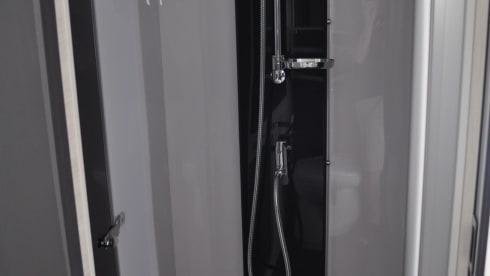 4p Challenger semi-integrated uit 2021