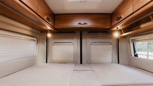 beautiful 2p Pössl bus from 2018