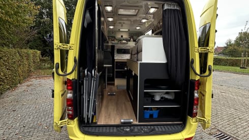 Yellowtrack  – Powerful Mercedes campervan – freedom, comfort and adventure for two!