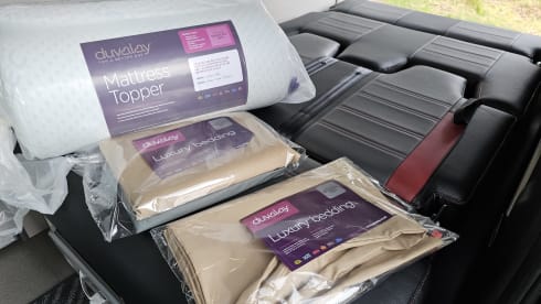 Knight Rider!  – TOP CLASS 4 berth Nissan campervan