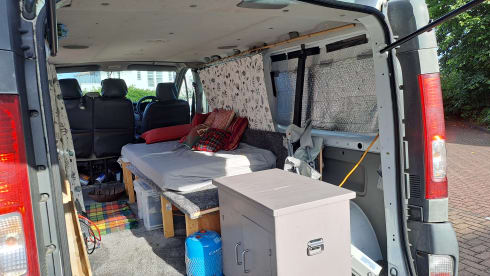 Vinnie – 1 couchage Autre camping-car à partir de 2012