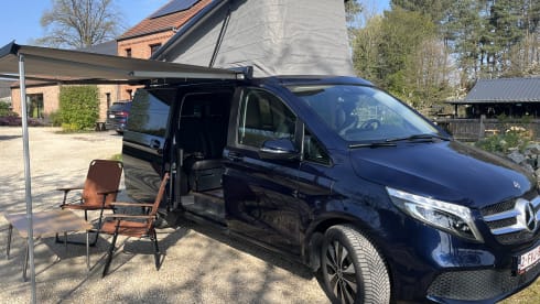 Sprokmobiel – 4p Mercedes-Benz campervan uit 2022