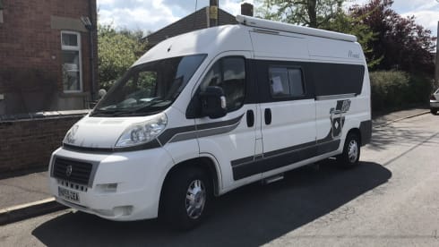 Martha – 2 berth Fiat campervan from 2009