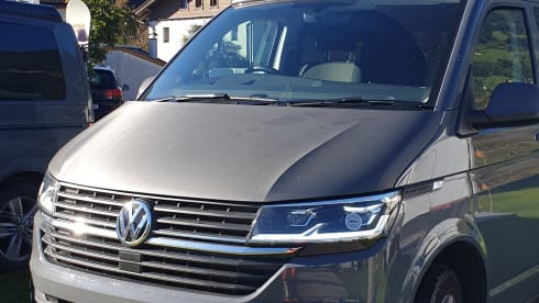 George – VW T6.1 - 2021 luxury conversion