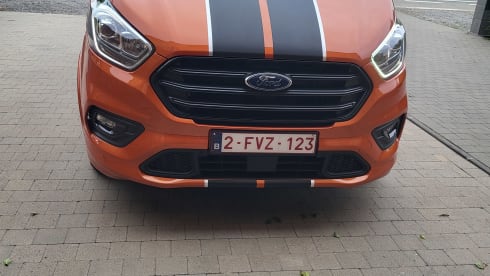 panama – 4p Ford bus uit 2024
