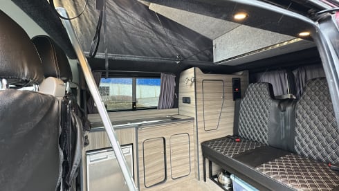 Sun Chaser – 4 berth Volkswagen campervan from 2011
