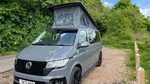 (VW002) 2022 AUTO 'Rebellion' VW Camper Van Sleeps 2 Adults + 2 Children