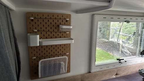 4p Chausson semi-integrated from 2001
