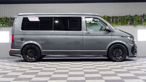 Grey VW – 4 berth Volkswagen Automatic 150bhp campervan from 2021-23