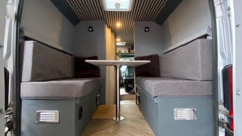 4p Citroën bus from 2011