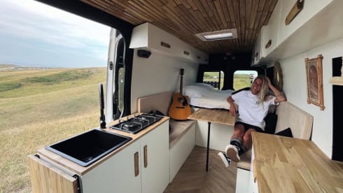 Unique, spacious campervan! (Available from mid-July!)