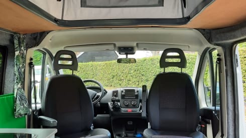 La Route Nouvelle  – camping-car Peugeot