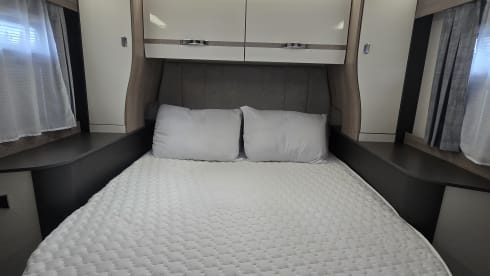 4 berth Ford Swift Voyager 594 2023