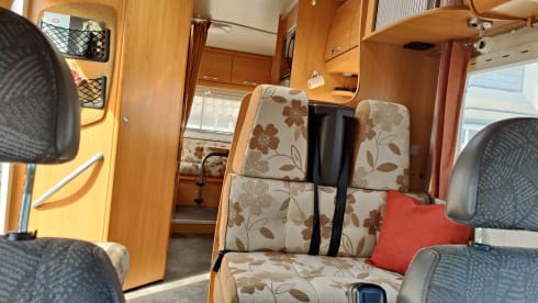 Vincent  – 6 berth chausson motorhome 