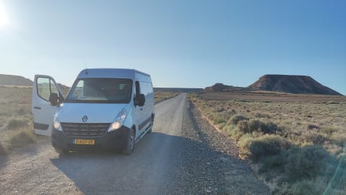 Koos – Mr-White Renault Master (eur5)