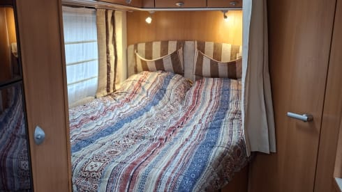 De Vrijbuiter – 2p Bürstner halbintegriert ab 2011