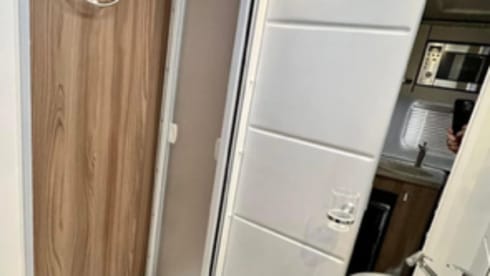 Relax Palace – Cabine Swift à 6 couchages avec alcôve, modèle 2015