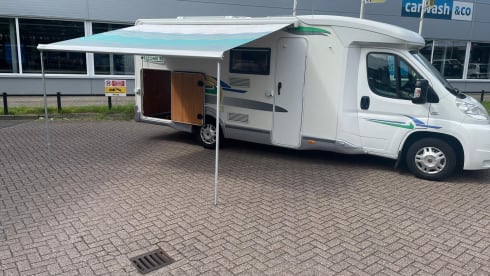  Camper Chausson/Fiat Ducato incl. Insurance & Roadside Assistance