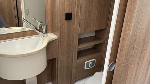 Oscar – Oscar - Dethleffs for 4 persons from 2024 (automatic)