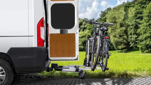 Willie – 4p. Knaus Boxlife Pro 540 Road - 165 PK - met pop-up dak
