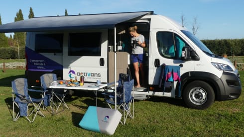 VAN Bike & Surf -2-4 people- Costa Brava - Spain