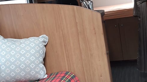 Albatross Mac – 4 berth pet friendly Autotrail Apache 2014