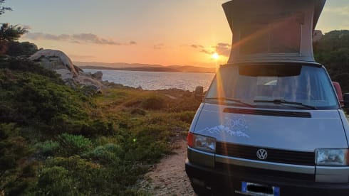 Volkswagen  California