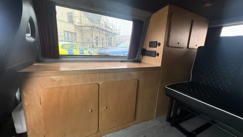 Rick – Camper Volkswagen a 2 posti letto del 1998 (assicurazione inclusa) 