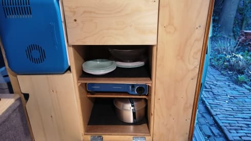 Fresh Volkswagen T5 (self-sufficient)