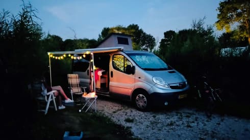 Njord – Spacious practical bus camper