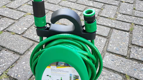 Very neat, luxurious and complete Chausson Allegro 68 with 4 sleeping places.