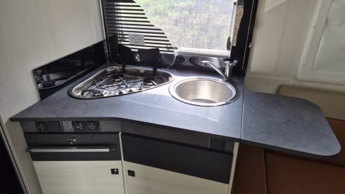 4p Chausson halbintegriert ab 2019