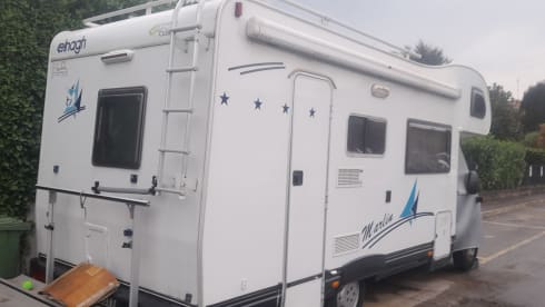 Iltonycar – Elnagh camper for families with children or couples of teenagers