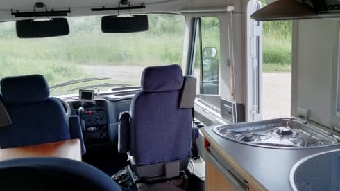 Onze 'Koos', een tof campertje!  – 2p Fiat integrated from 2002