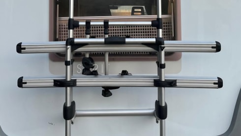 Dethleffs gezincamper 4 personen met airconditioning.  – 5p Dethleffs Alcove from 2001