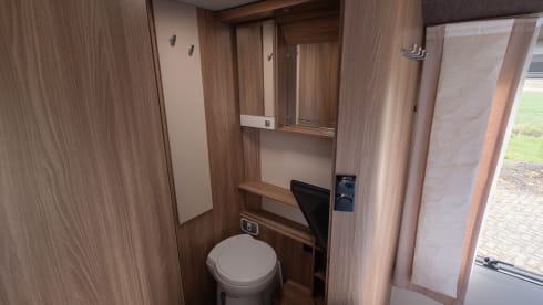 Aviano 700 – 4p Bürstner integrated uit 2017