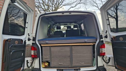 2-person Volkswagen campervan from 2020