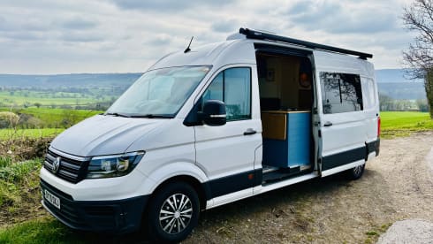 Poppy – Skurriler Familiencamper abseits der Zivilisation 