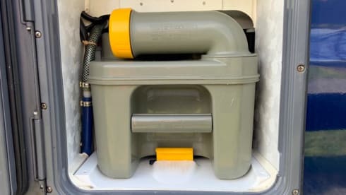 Kamper Camper – Comfortable bus camper