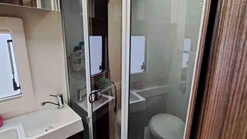 4p Benimar semi-integrated from 2018