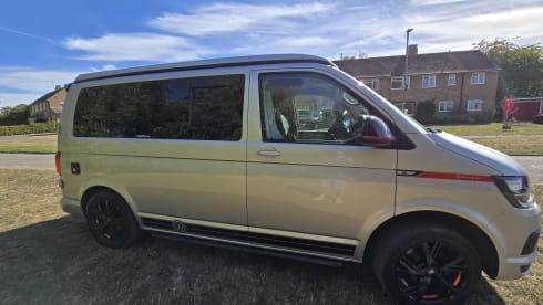 Daisy – Camping-car Volkswagen 4 places de 2017