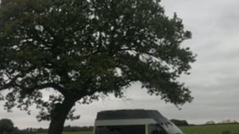 Nostromo – 4 berth Ford bus from 2005