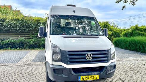 Luna, jouw compacte huis op wielen vol vrijheid! – 2p Volkswagen bus from 2013