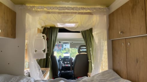 Haast kan de klere krijgen – Fiat bus camper for 2 people