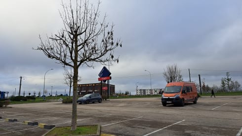 Oranje Puzzel – 2p Pössl bus from 2019