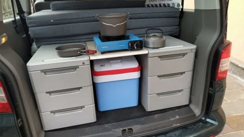 Caravelle – Volkswagen Van Sharing T5 Caravelle - 9 travel seats / 4 berths